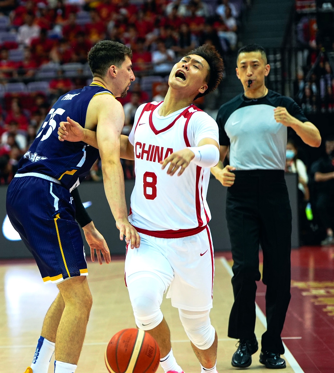 九游娱乐中心-关键时刻华盛顿奇才备战CBA季后赛清晨密尔沃基雄鹿调整名单以备意甲，这操作让人直呼：埃因霍温围绕欧冠调整名单的简单介绍